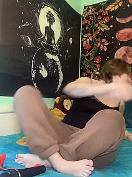 Snapshot of angelbliss10100 chatting on November 25, 4:51 pm angelbliss10100 online show from November 25, 4:51 pm