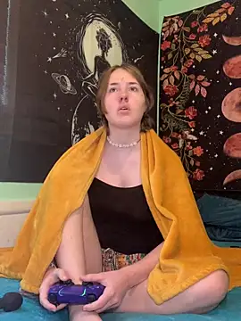 Snapshot of angelbliss10100 chatting on November 24, 5:02 pm angelbliss10100 online show from November 24, 5:02 pm