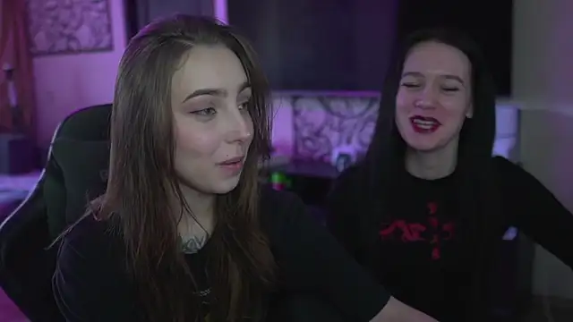 Snapshot of lis_silver chatting on February 22, 11:34 am lis silver online show from February 22, 11:34 am