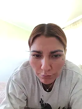 xjuanaxmaldadxxx online show from November 11, 3:07 pm