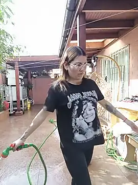 Snapshot of xjuanaxmaldadxxx chatting on July 13, 3:44 pm xjuanaxmaldadxxx online show from July 13, 3:44 pm