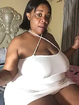KINKYBOOTI22 online show from June 2, 3:06 am