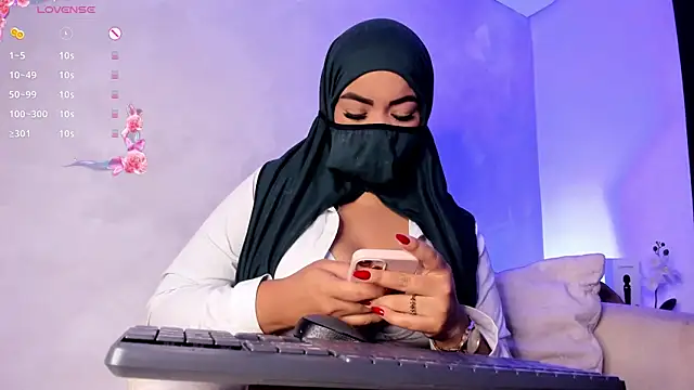 thaira aly online show from March 13, 9:53 pm