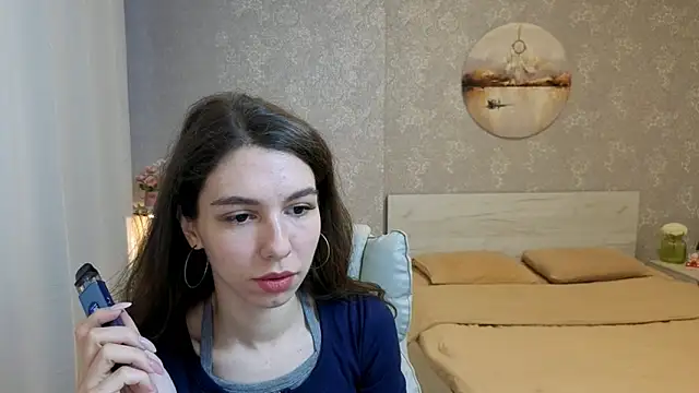 KellyShines online show from June 1, 1:11 pm