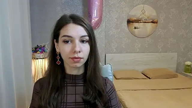 Snapshot of KellyShines chatting on June 25, 12:10 pm KellyShines online show from June 25, 12:10 pm