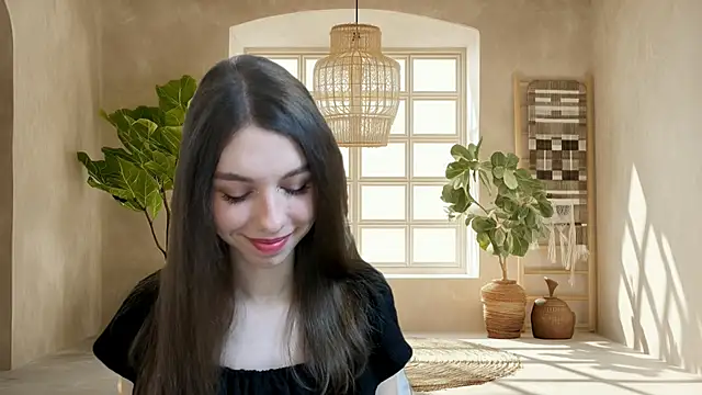 KellyShines online show from May 27, 3:19 pm