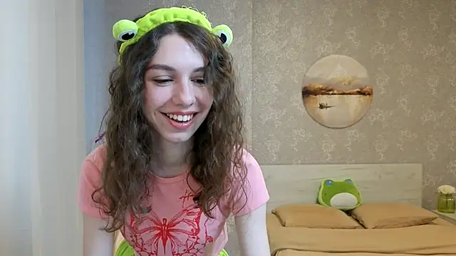KellyShines online show from April 29, 6:17 am