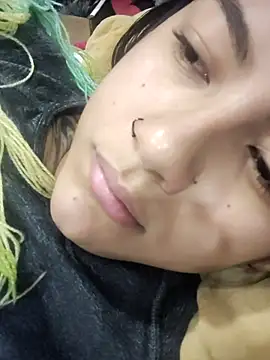 Megara 25 online show from April 8, 10:39 am