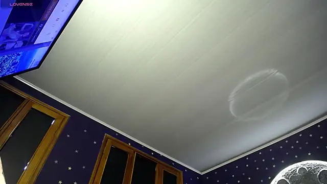 Megara 25 online show from April 13, 3:05 pm