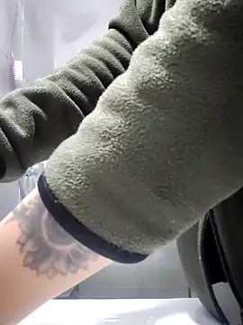 Megara 25 online show from March 30, 10:17 am