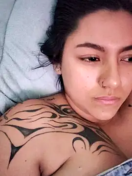 Megara 25 online show from November 21, 8:19 pm