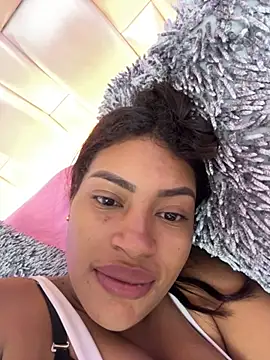 AmberMoss1 online show from October 6, 7:47 pm