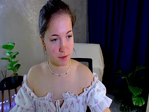 Snapshot of arlana_klart chatting on November 16, 2:05 am arlana klart online show from November 16, 2:05 am