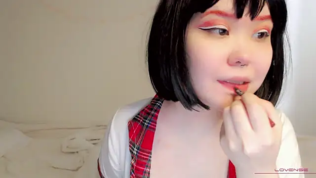 tsunade chan online show from October 15, 6:00 am