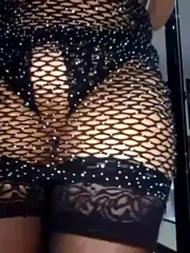 KissMiSveet online show from November 12, 6:56 pm