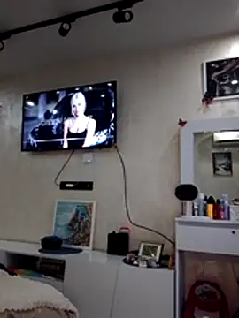 KissMiSveet online show from March 25, 3:11 pm