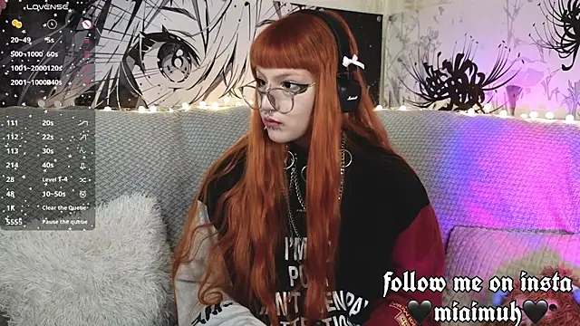 mia  yui online show from April 22, 6:58 pm