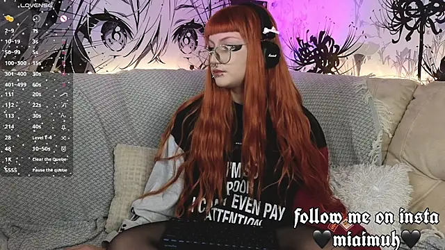 mia  yui online show from April 25, 8:17 pm