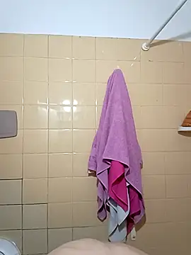 W33dbo online show from November 16, 9:47 am