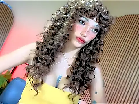 Snapshot of LollypopPrinzessx chatting on October 27, 10:05 am LollypopPrinzessx online show from October 27, 10:05 am