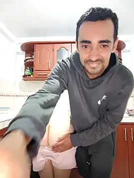 stivenlujan69 online show from February 24, 3:18 am