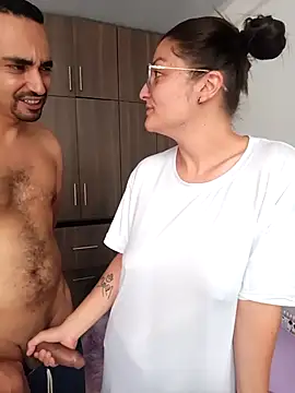 stivenlujan69 online show from October 30, 2:25 pm