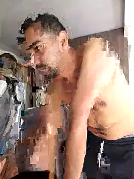 stivenlujan69 online show from November 18, 1:47 pm