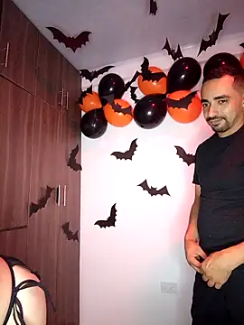 stivenlujan69 online show from November 1, 2:40 am