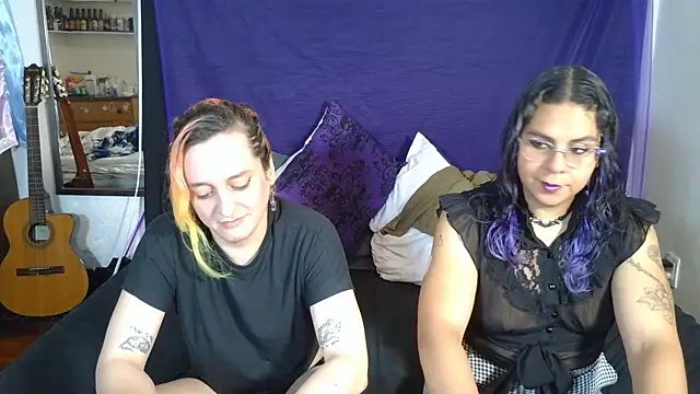 Snapshot of Alani_TransGirl chatting on October 17, 7:26 pm Alani TransGirl online show from October 17, 7:26 pm