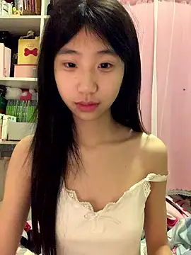 Snapshot of za-02605 chatting on January 8, 4:46 pm za-02605 online show from January 8, 4:46 pm