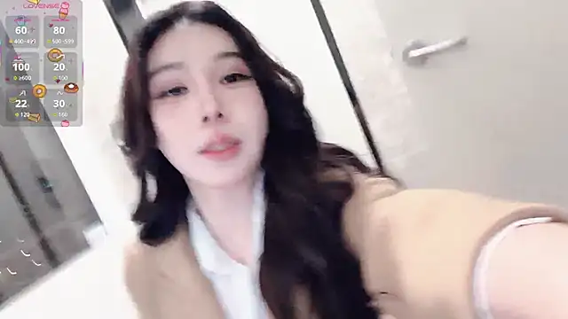 Snapshot of za-02605 chatting on October 28, 3:11 pm za-02605 online show from October 28, 3:11 pm