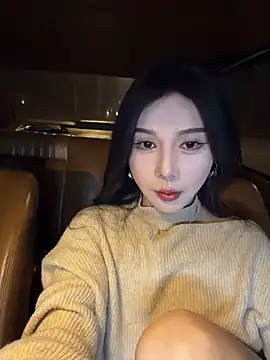 Snapshot of za-02605 chatting on November 17, 2:32 pm za-02605 online show from November 17, 2:32 pm