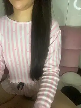 RubyBerry online show from November 9, 5:39 pm