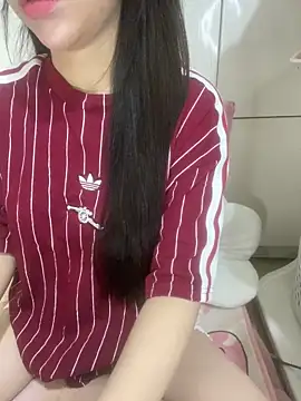 Snapshot of RubyBerry chatting on October 9, 2:23 am RubyBerry online show from October 9, 2:23 am