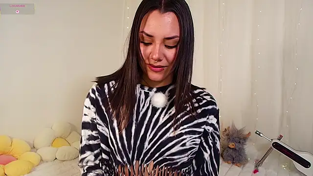 Snapshot of Isa_laurentt_ chatting on July 18, 7:55 pm Isa laurentt online show from July 18, 7:55 pm