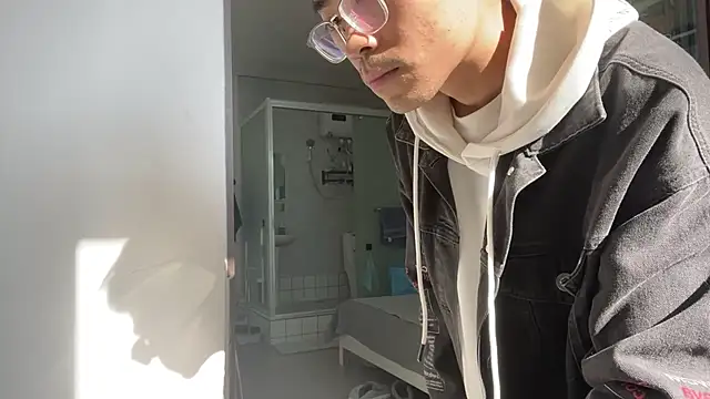 cily online show from December 5, 4:55 am