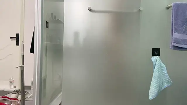 cily online show from January 10, 12:33 pm