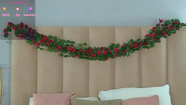 AdoraCortes online show from March 10, 5:22 am