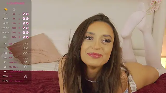 AdoraCortes online show from September 15, 5:41 am