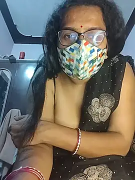 sexy aaru online show from June 1, 5:45 pm