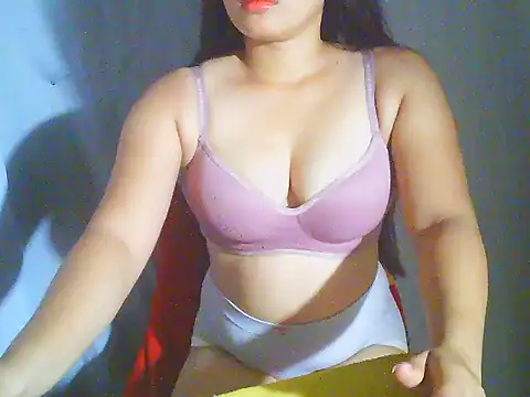 Katie Winslet online show from April 5, 11:11 pm