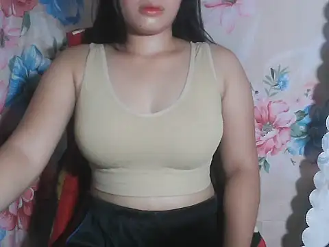 Katie Winslet online show from October 18, 2:24 am