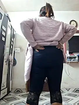 SIMIHOT online show from January 9, 1:40 pm