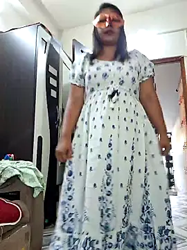 SIMIHOT online show from November 25, 8:14 am