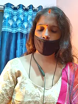 Sonalihot  online show from February 4, 5:35 am