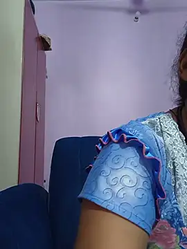 Snapshot of Sonalihot_ chatting on July 12, 7:42 am Sonalihot online show from July 12, 7:42 am