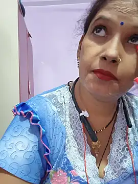 Snapshot of Sonalihot_ chatting on June 27, 5:57 am Sonalihot online show from June 27, 5:57 am