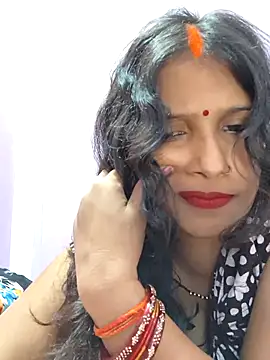 Sonalihot  online show from April 24, 6:15 am