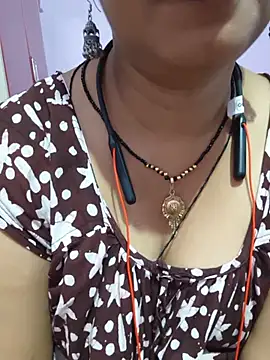 Snapshot of Sonalihot_ chatting on July 9, 10:26 am Sonalihot online show from July 9, 10:26 am