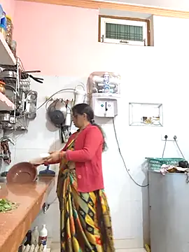 Sonalihot  online show from January 18, 7:45 am